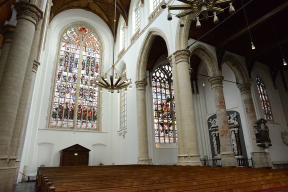 Oude Church Interior2
